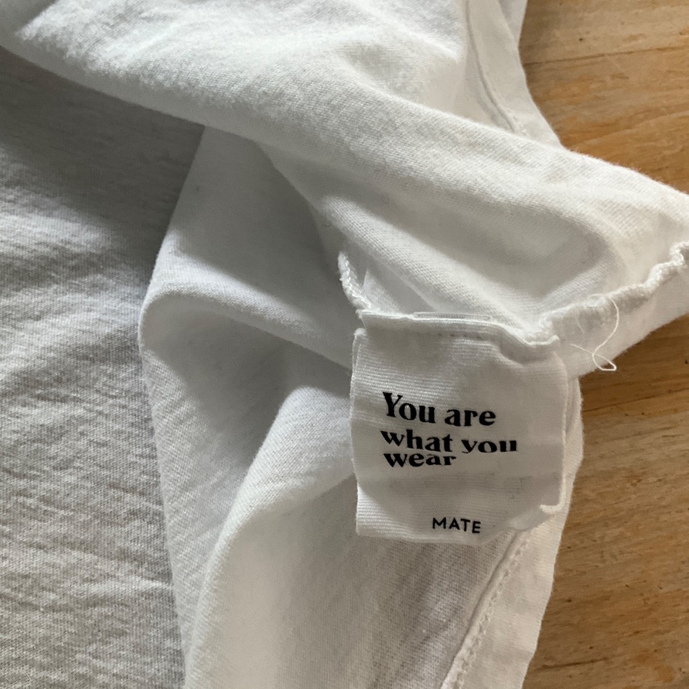 MATE WHITE TEE/EMBROIDERED GIVEA DAMN - Picture 4 of 4